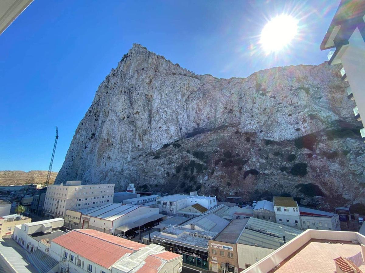 Holiday Studio Apartment Near The Beach And City Centre Gibraltar Luaran gambar
